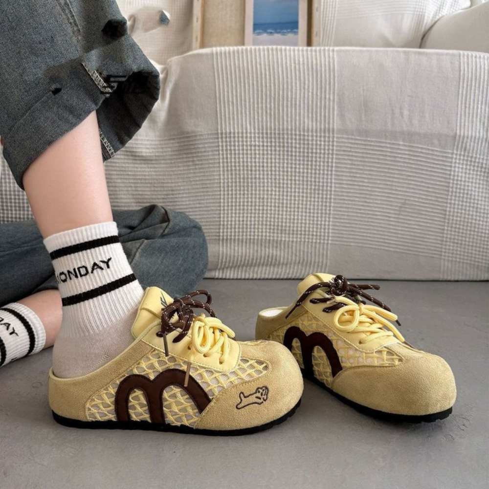 Mesh Spliced Half Slide Mules  – обзор и цена Embroidery Letter