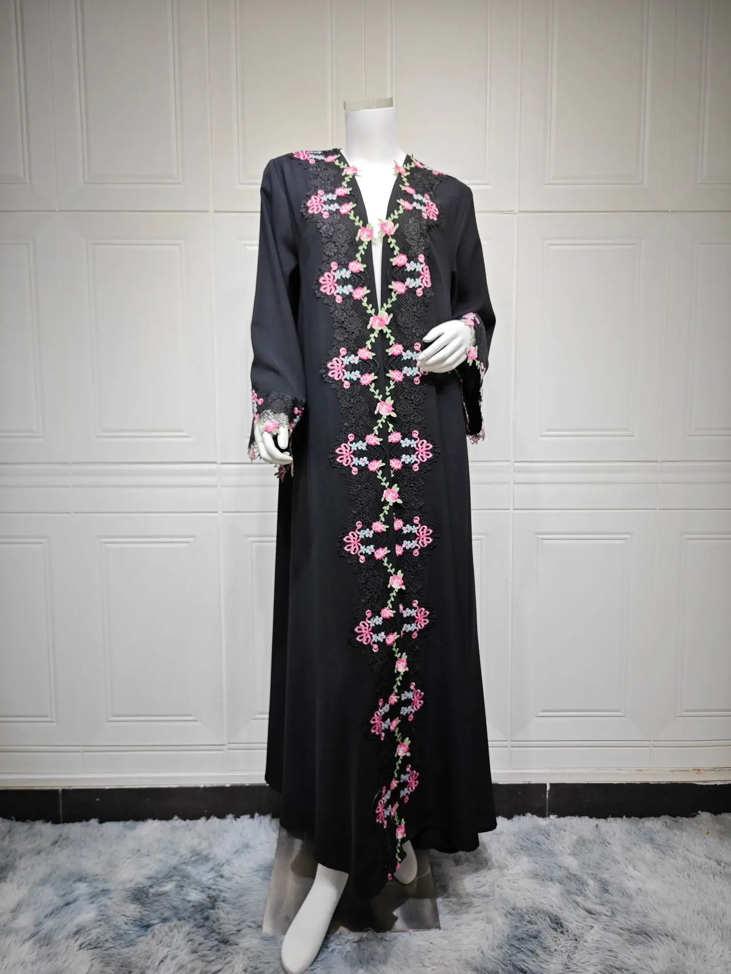 Black Embroidery Kimono Jalabi – обзор и цена Embroidery Kebaya
