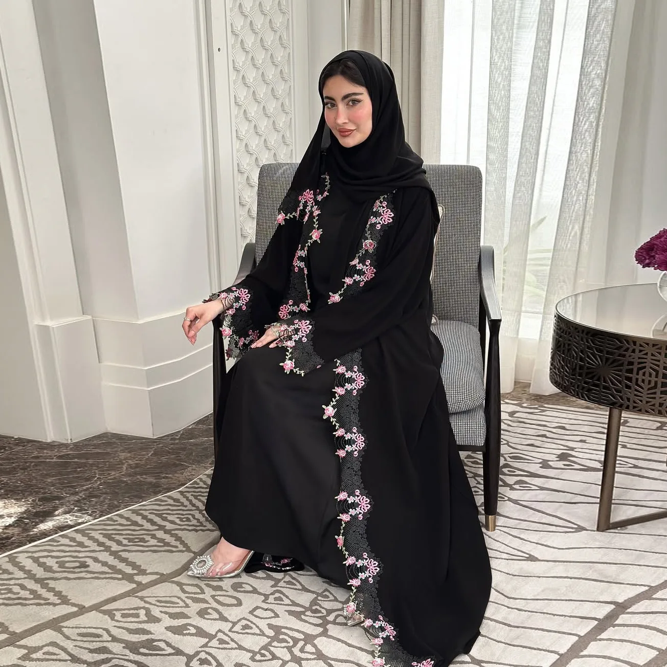 Black Embroidery Kimono Jalabi – обзор и цена Embroidery Kebaya