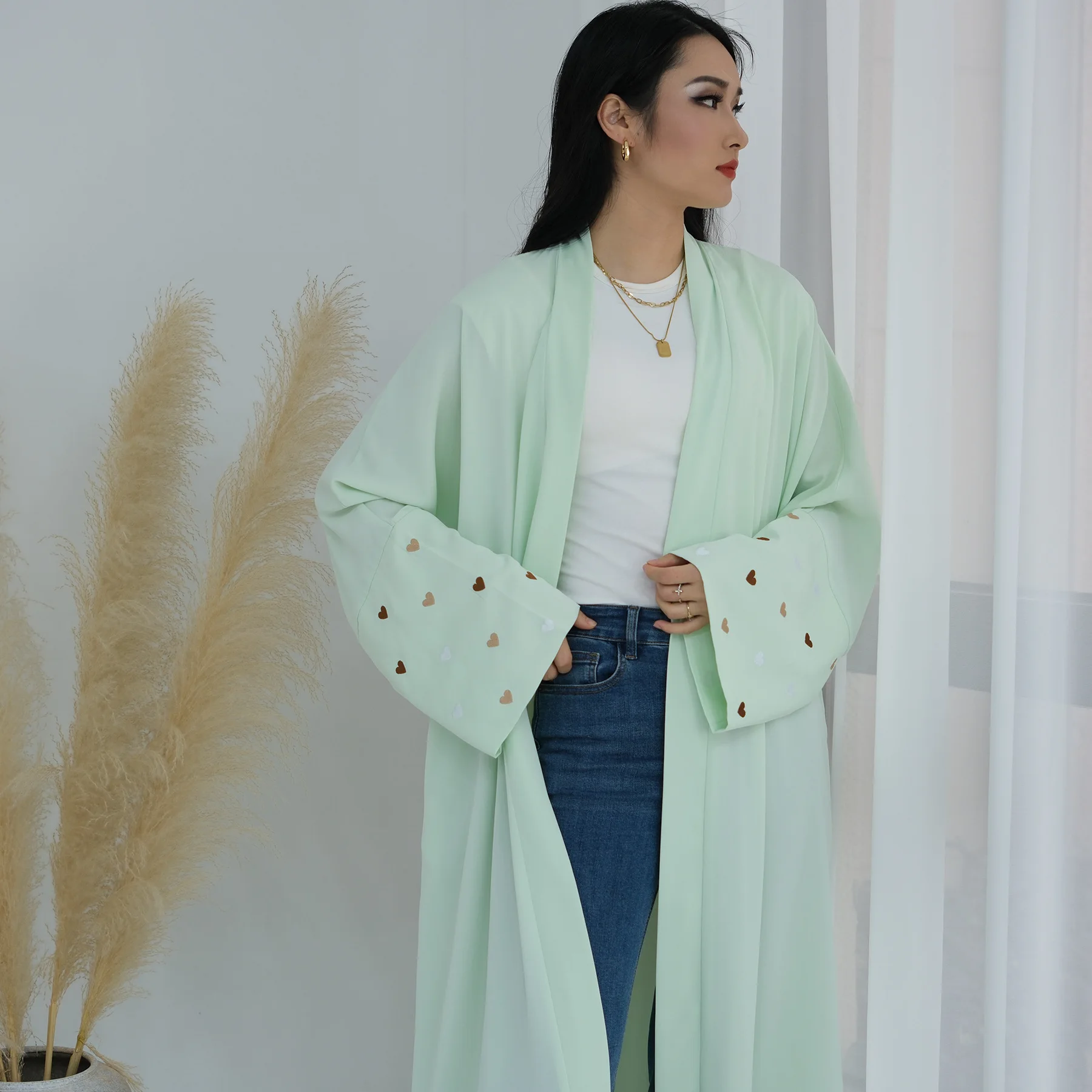 Eid Heart Embroidery Long Robe – обзор и цена Embroidery Kebaya